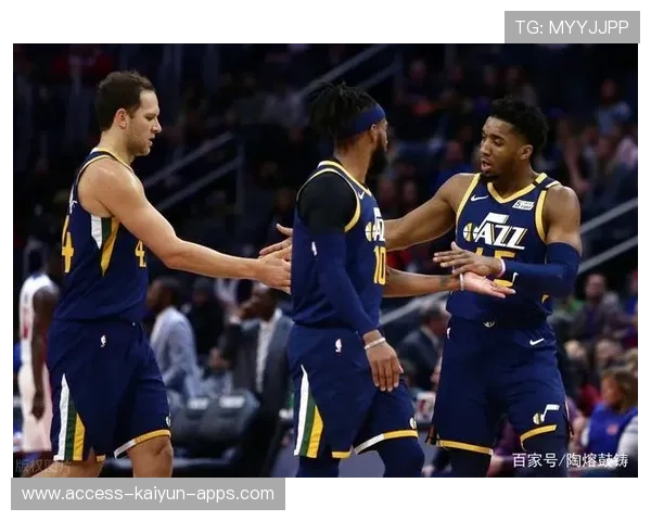 男双组合攻守均衡，整体表现值得肯定